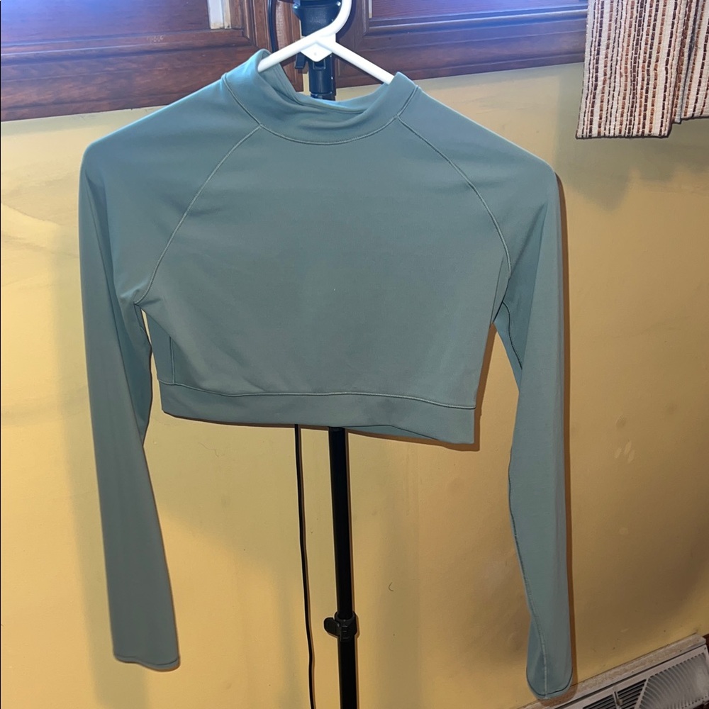 Lulu lemon 🍋 Women's Long Sleeve Crop Top - Green
